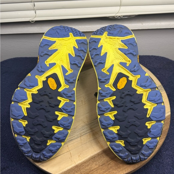 Hoka Speed Goat 4 (Men’s 8.5 Wide) - Picture 6 of 8